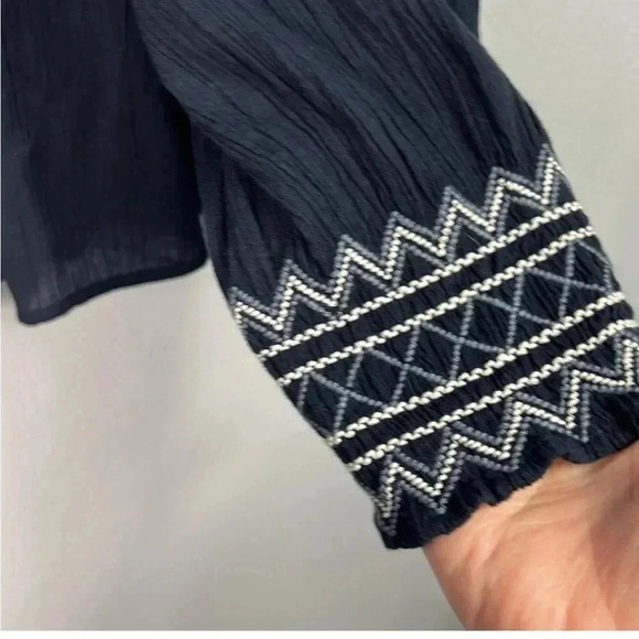 Madewell Navy Blue Embroidered Smock Neck Top Large - Picture 3 of 8